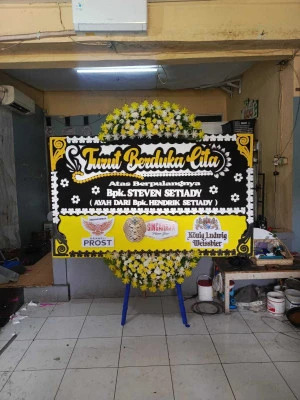 Papan Bunga di Trisi